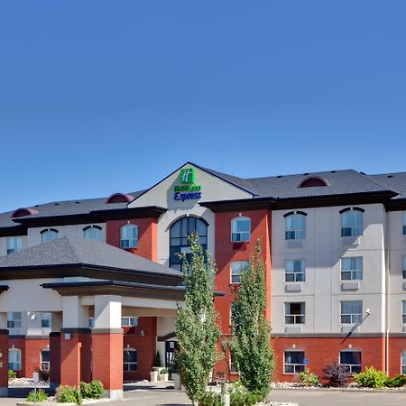 Holiday Inn Express Hotel & Suites Sherwood Park-Edmonton Area, An Ihg Hotel Exterior foto